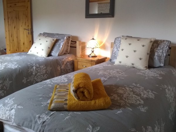 Honeypot lodge bedroom