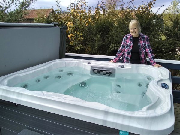 New Hot Tub